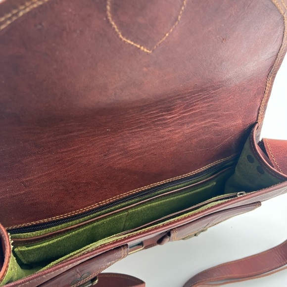 Unbranded Brown Leather Buckle Crossbody Round Saddle Hobo Bag - Picture 6 of 8